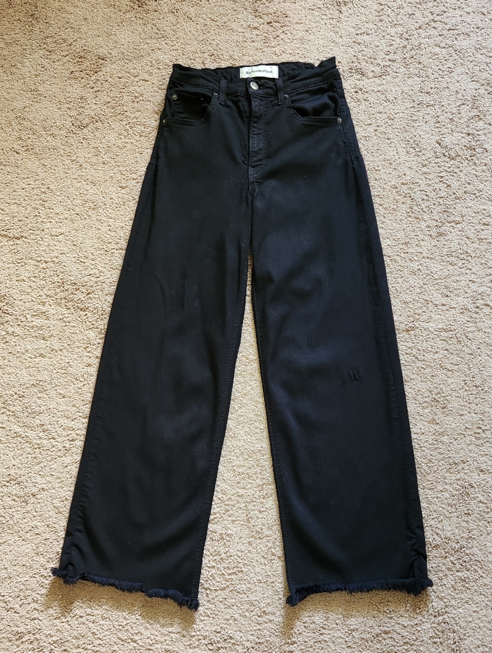 Reformation stretch flood cropped wide leg frayed black jeans 24